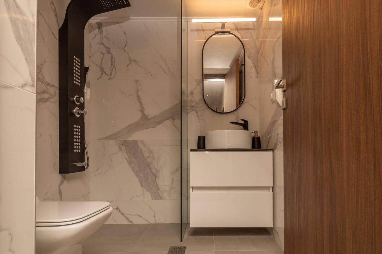 Theros Apartment ปาไลโอโกรา ภายนอก รูปภาพ