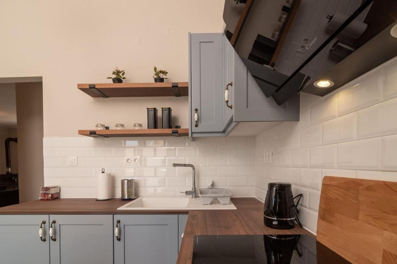 Theros Apartment ปาไลโอโกรา ภายนอก รูปภาพ